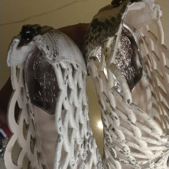 Vince Camuto Fontanela Heeled Sandals sz 7 - Picture 6 of 6